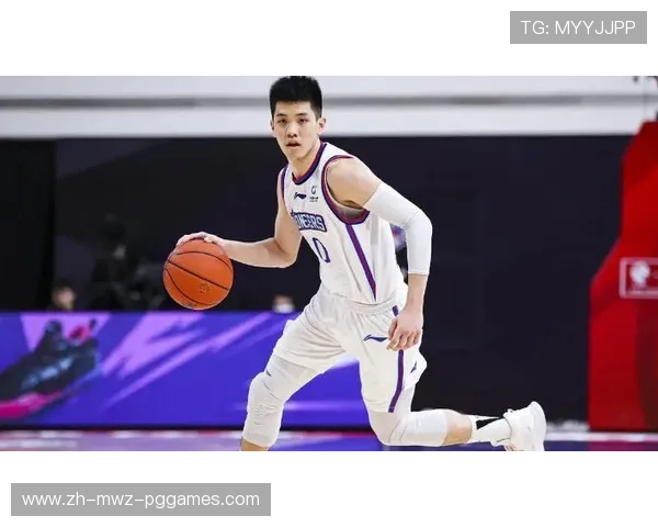 足球训练体系对CBA艾伦现象的影响与篮球超新星的成长路径分析